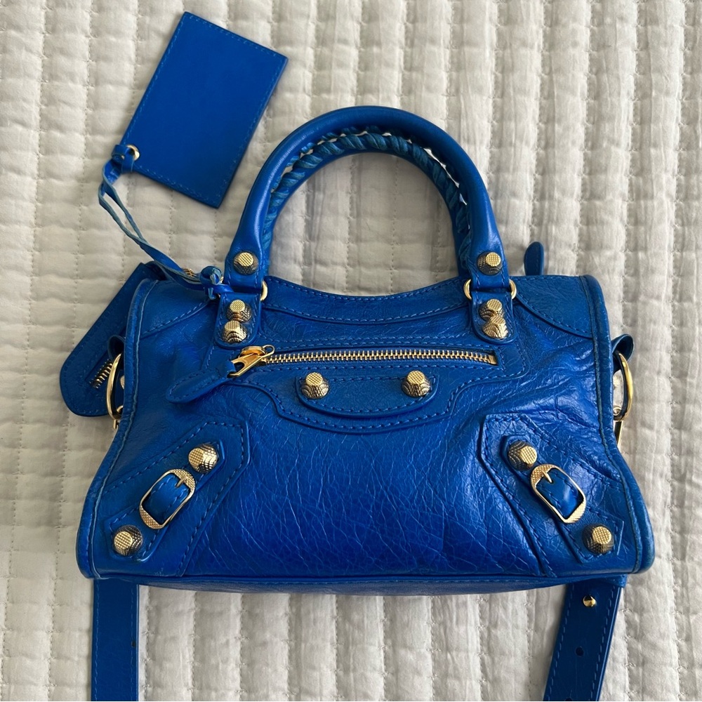 Balenciaga Mini City Bag – Nicolas Ghesquière Era Agneau Bleu Gold Hardware